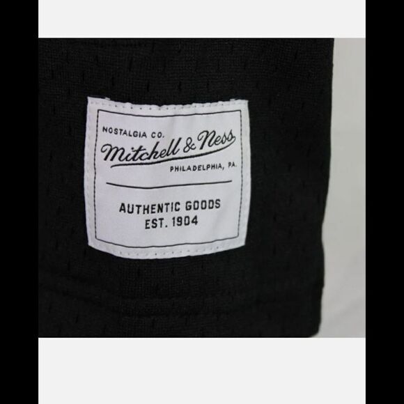 MITCHELL & NESS SIZE LARGE FULL ZIP BASEBALL JERSEY NWOT - Picture 4 of 10